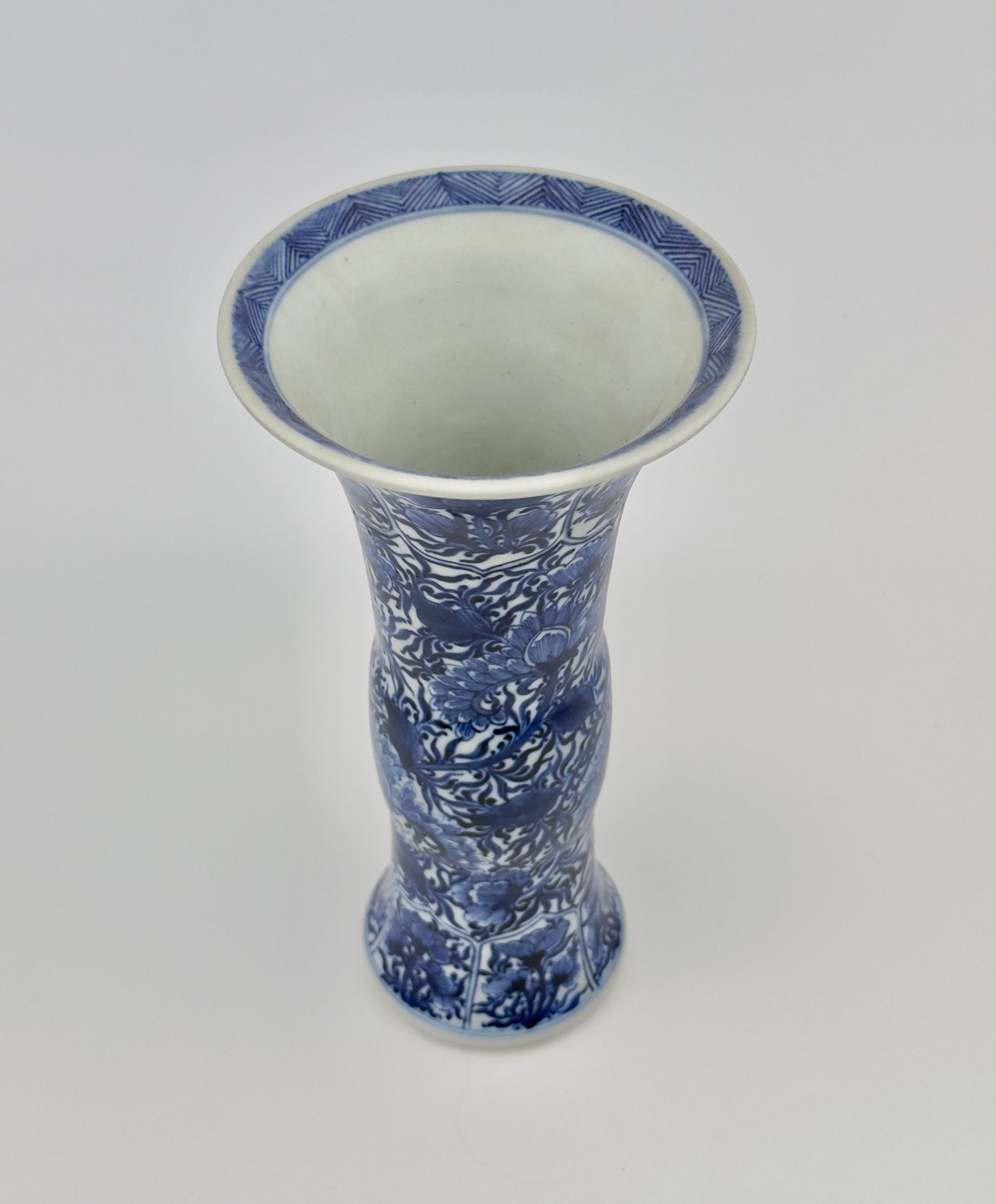 ANCIENT GU BLUE AND WHITE SHAPE VASE, QING DYNASTY, KANGXI ERA, CIRCA 1690