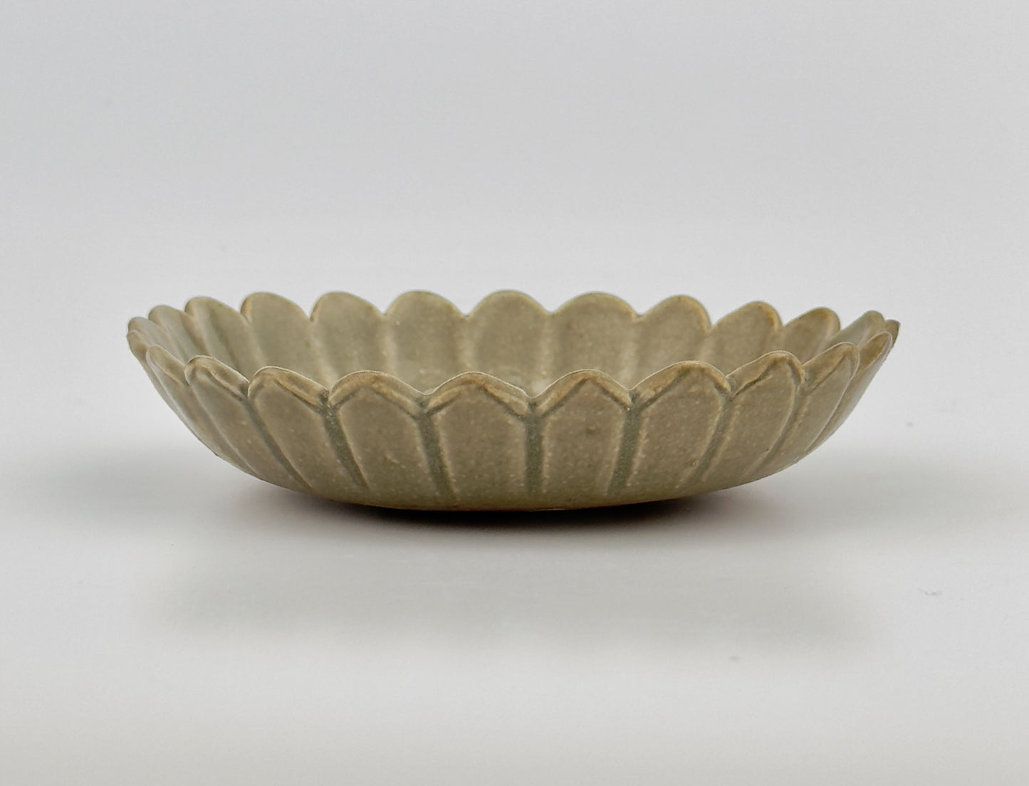 SMALL CELADON CHRYSANTHEMUM DISH, NORTHERN SONG DYNASTY