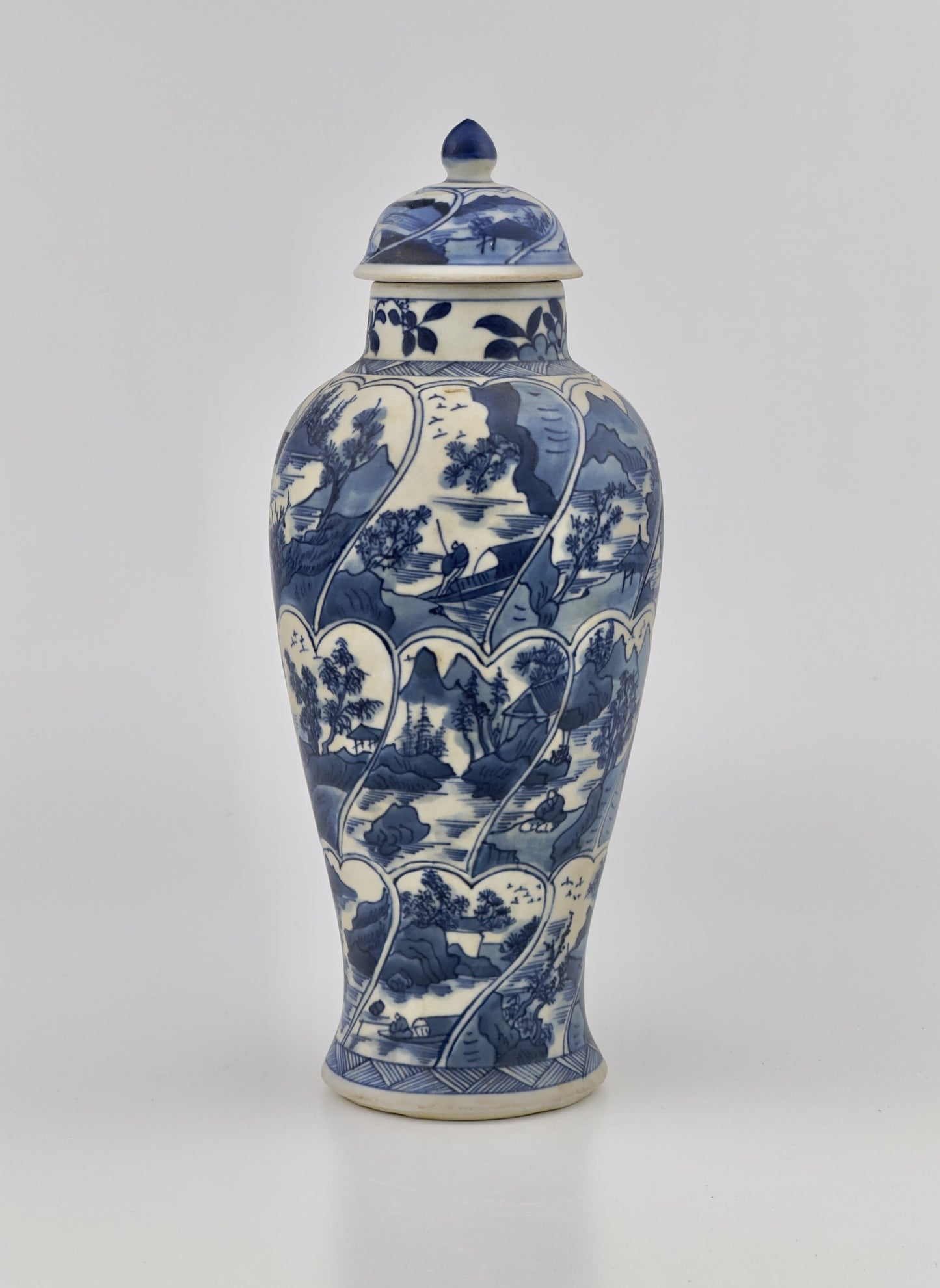 BALUSTER BLUE AND WHITE  VASE, QING DYNASTY, KANGXI ERA, CIRCA 1690