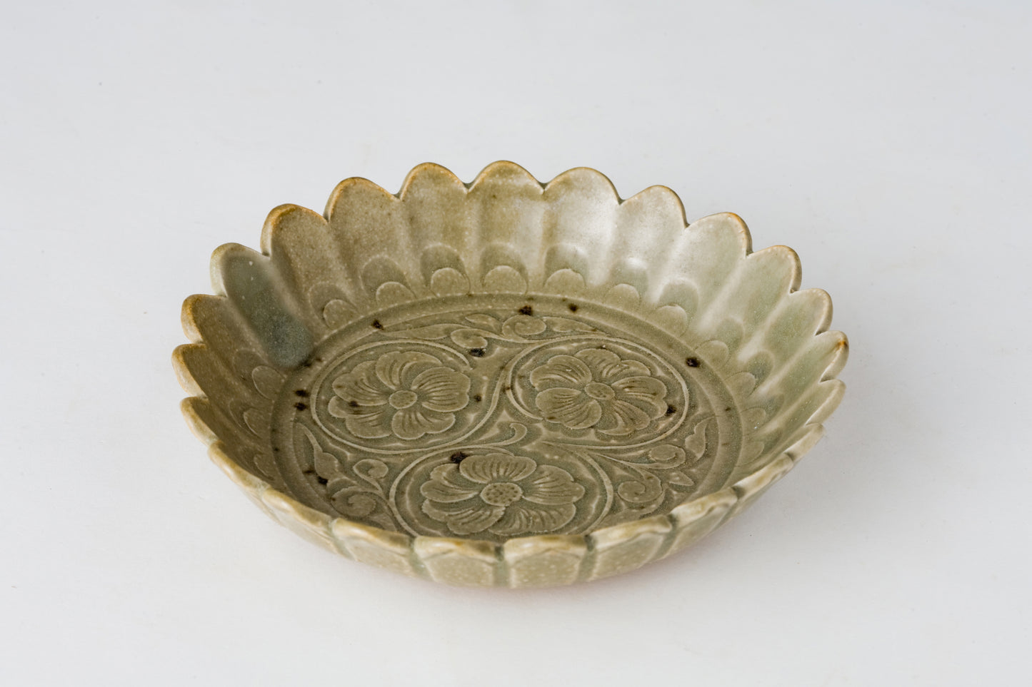 SMALL CELADON CHRYSANTHEMUM DISH, NORTHERN SONG DYNASTY