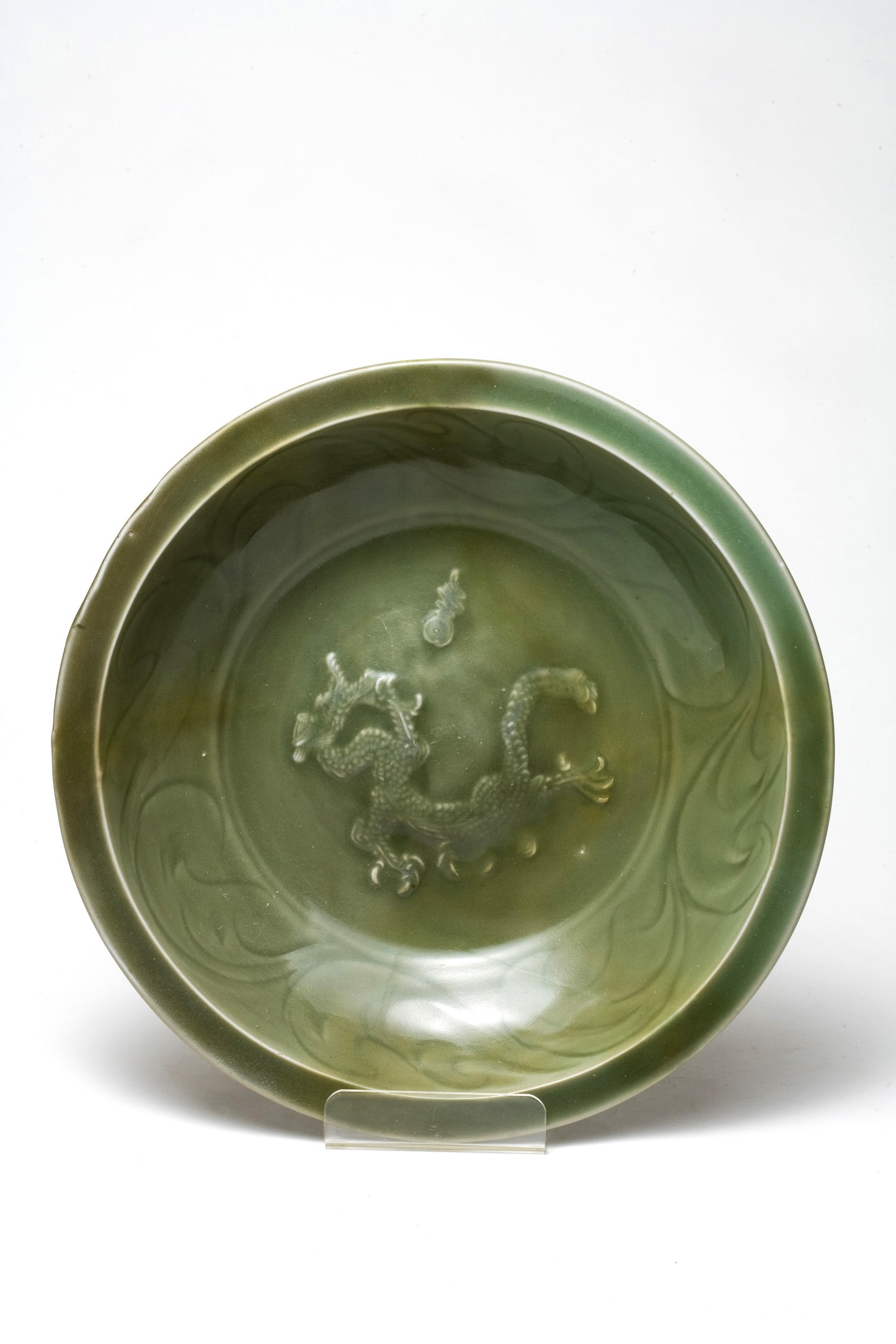 Longquan Celadon-Glazed 'Dragon' Dish, Yuan Dynasty