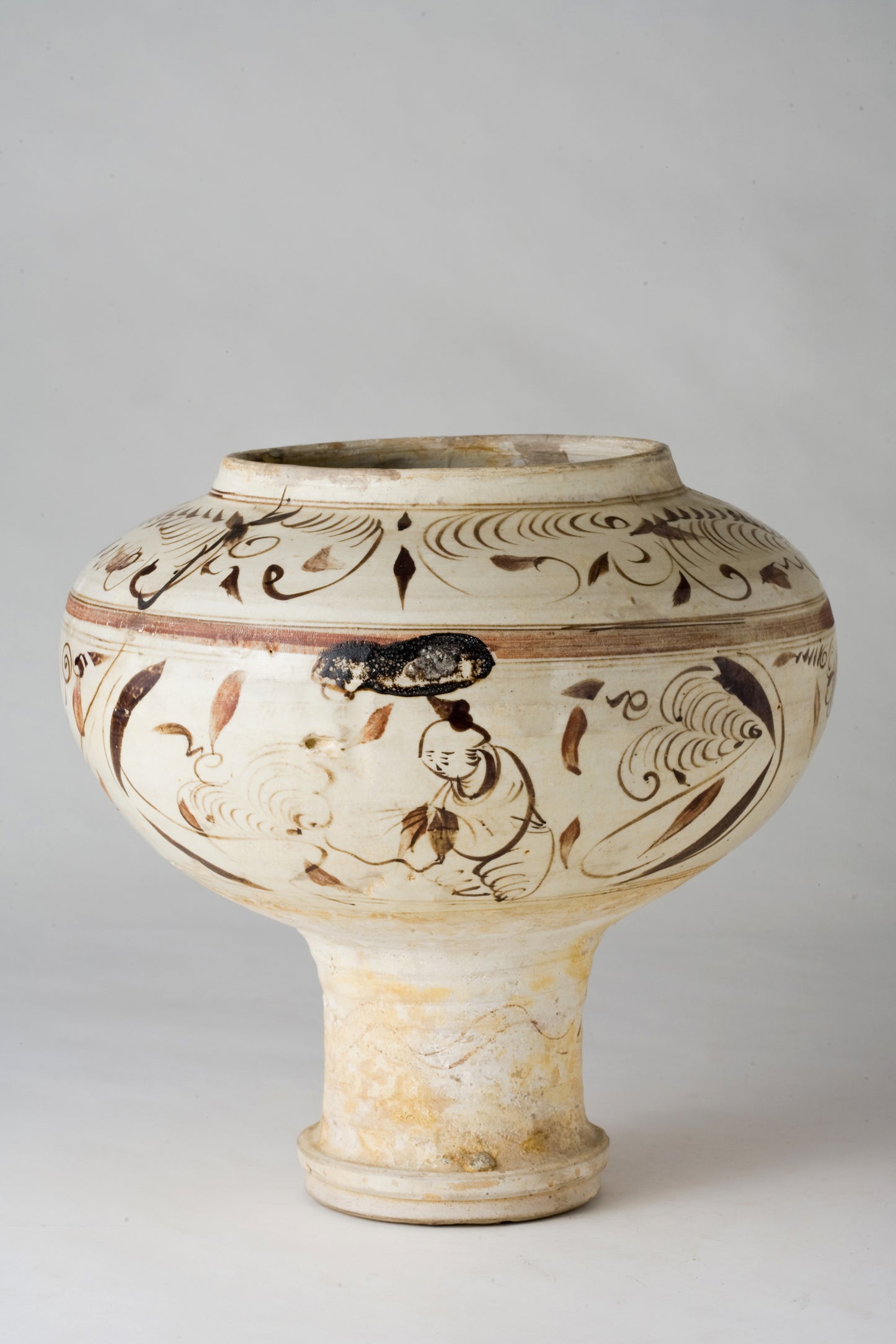 Cizhou Baluster Jar, Yuan Dynasty