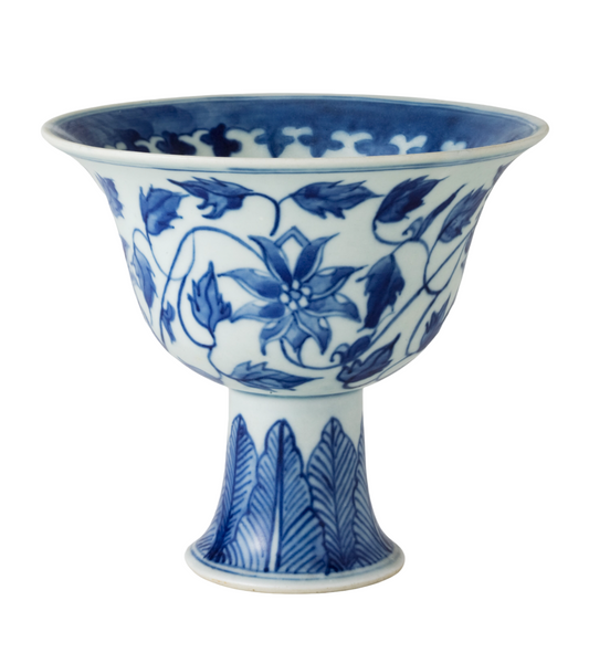 Ming-style blue and white with Floral stembowl, Mark of Xuande, Period of Qing dynasty